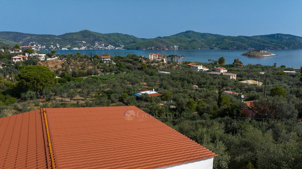 Μονοκατοικία 280 τ.μ. προς πώληση, Αγία Ελένη Τροιζήνας