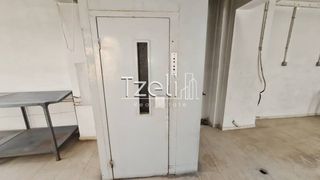 Επιχειρηματικό κτίριο 300 τ.μ. για ενοικίαση