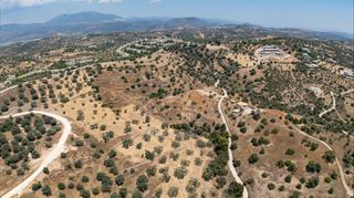 Αγροτεμάχια 20.000 τ.μ. προς πώληση, Βερβερούδα-thumb-19