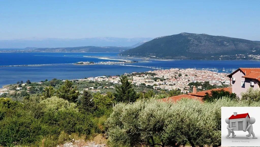Οικόπεδο 2.200 τ.μ. πρός πώληση, Ν. Λευκάδας, Λευκάδα