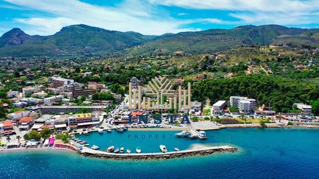Apartment complex 370 sqm for sale