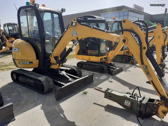 JCB '16 JCB 8026 MINI DIGGER