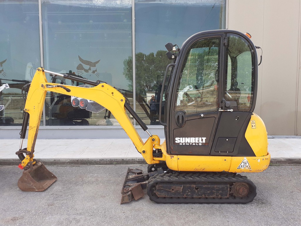 JCB 2017 JCB 8018 MINI EXCAVATOR (2017)