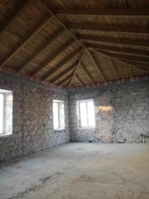 Μονοκατοικία 130 τ.μ. πρός πώληση, Εύβοια, Αυλώνα