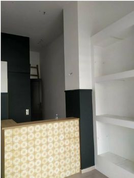 Store 27sqm for rent-Analipsi