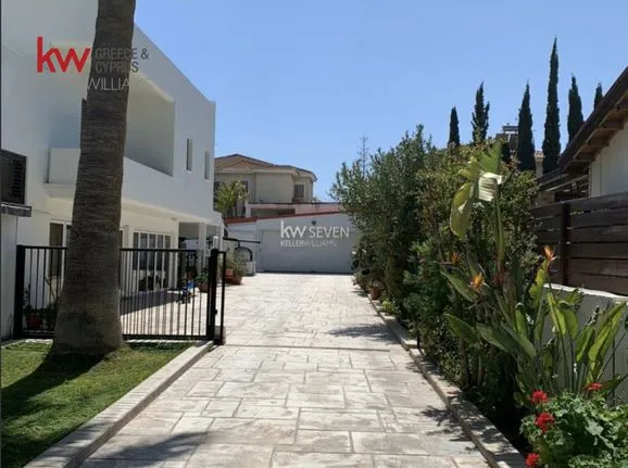 Detached home 354 sqm for sale, Larnaca, Aradipou