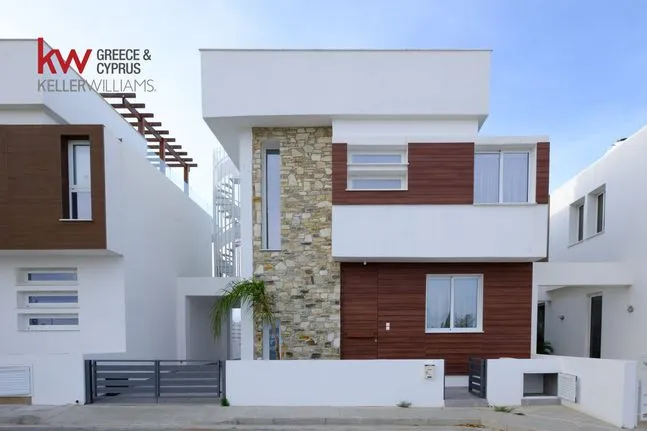 Detached home 190 sqm for sale, Larnaca, Dromolaksia