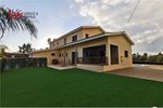 Detached home 430sqm for sale-