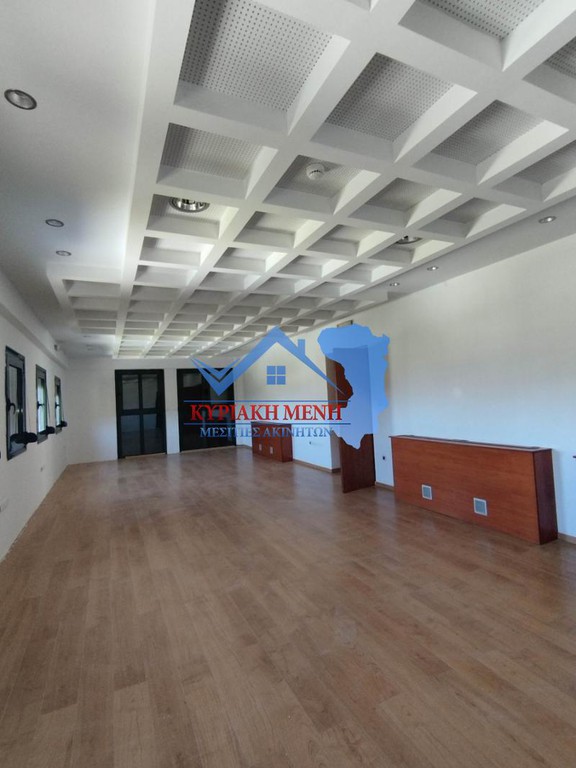 Επιχειρηματικό κτίριο 1.211,78 τ.μ. προς πώληση, Ν. Χίου, Χίος