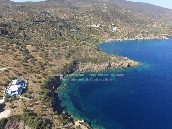Land plot 5.600 sqm for sale, Argosaronikos Islands, Trizina