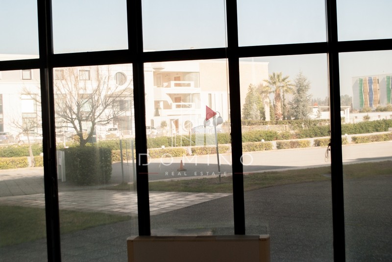 Γραφείο 2.500 τ.μ. πρός ενοικίαση, Θεσσαλονίκη - Περιφ/Κοί Δήμοι, Πυλαία