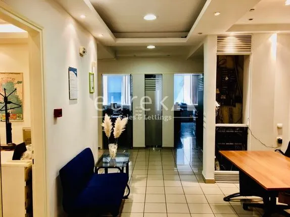 Office 300 sqm for rent, Athens - Center, Kentro