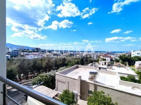 Maisonette 158 sqm for sale, Athens - South, Alimos