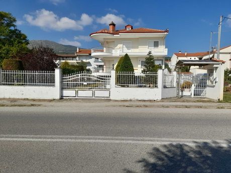 Detached home 360sqm for sale-Kastoria » Chloi