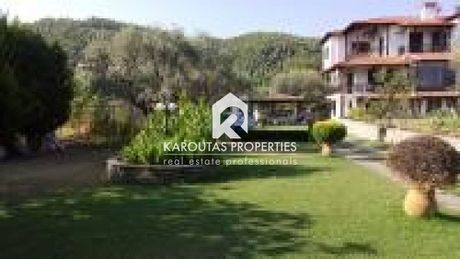 Apartment complex 186sqm for sale-Sithonia » Vourvourou