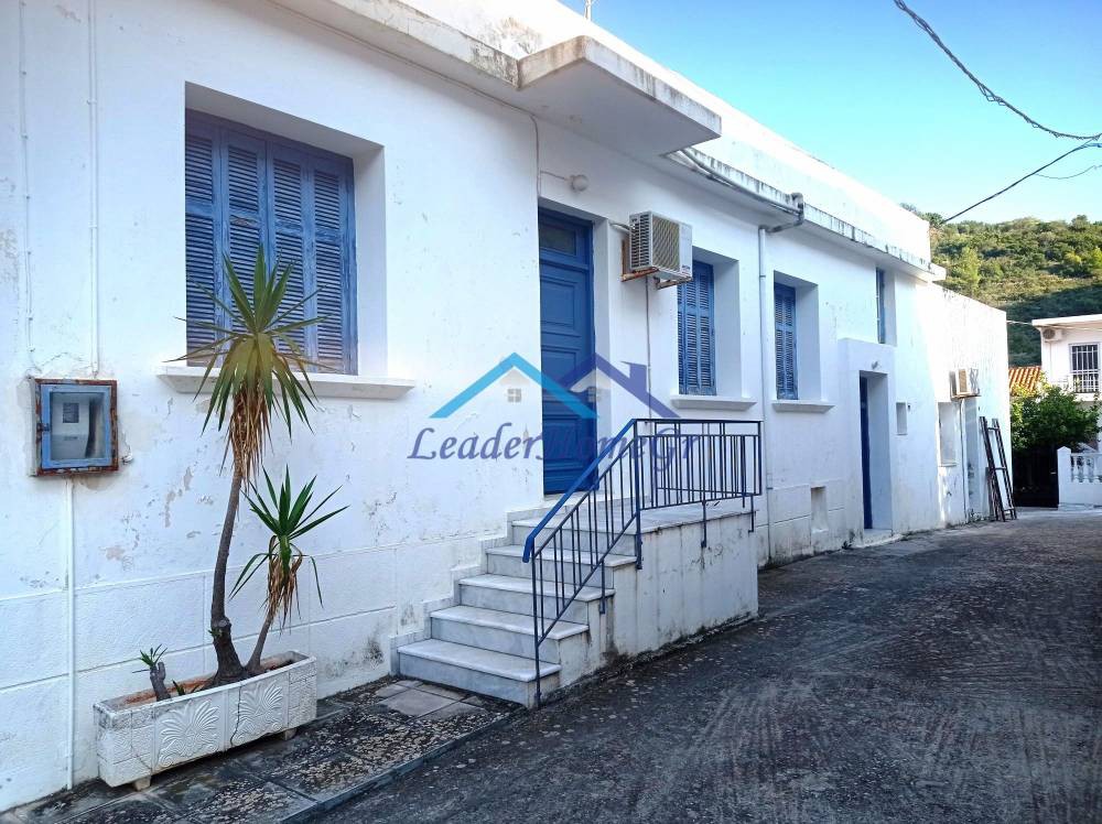 Μονοκατοικία 275 τ.μ. πρός πώληση, Λακωνία, Ζάρακας