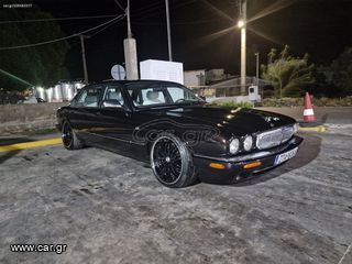 Jaguar XJ8 1999