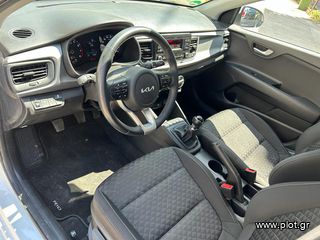 Kia Rio 2021-thumb-4