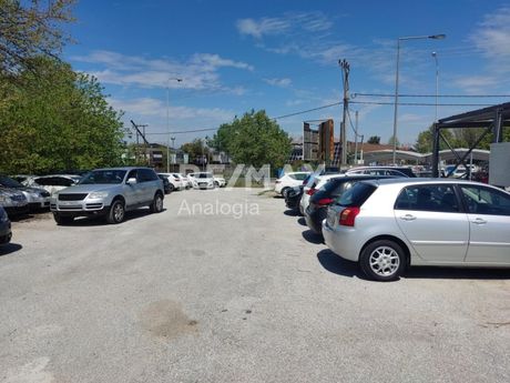 Parking 2.250sqm for rent-Pylea » Mediterranean Cosmos
