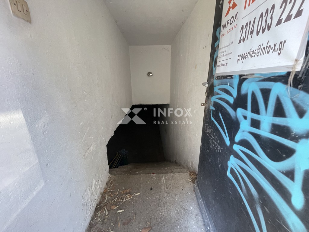 Αποθήκη 160 τ.μ. προς πώληση, Καραμπουρνάκι