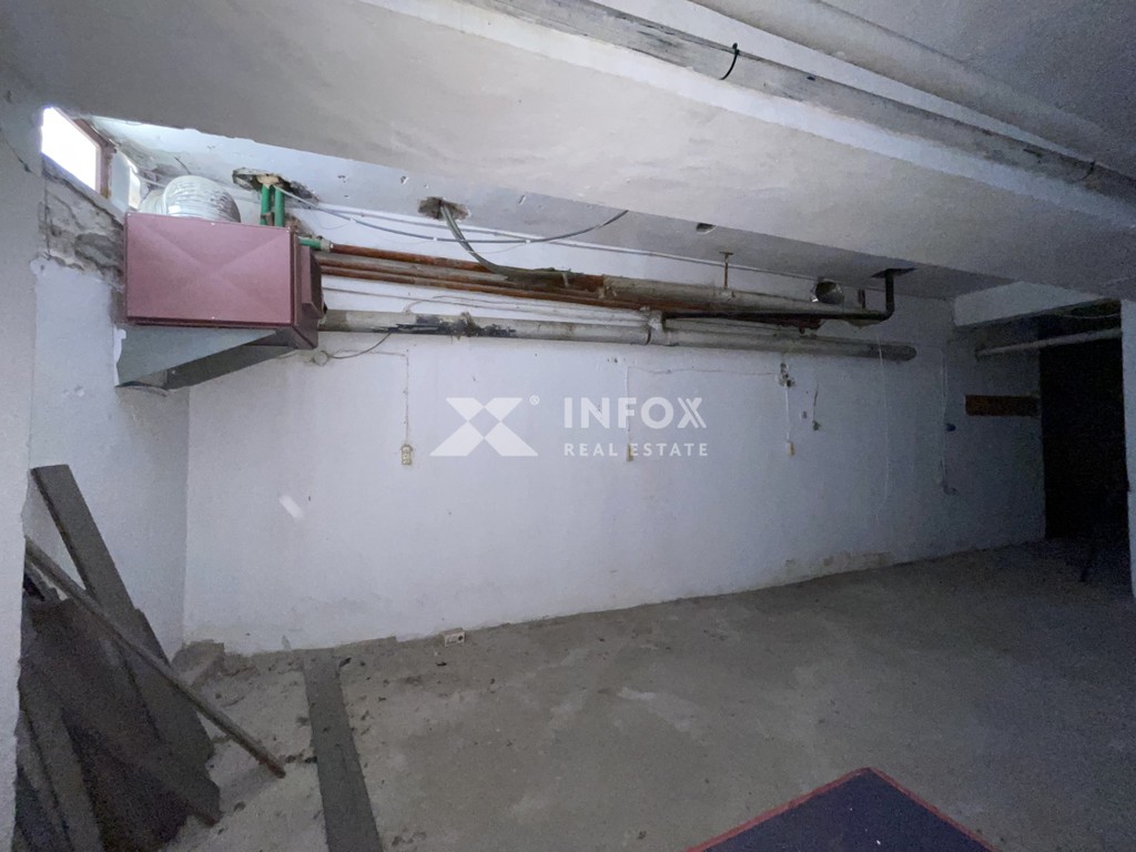 Αποθήκη 160 τ.μ. προς πώληση, Καραμπουρνάκι