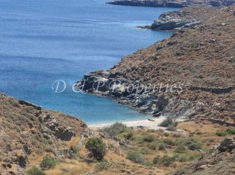 Parcel 4.585sqm for sale-Kythnos » Kanala