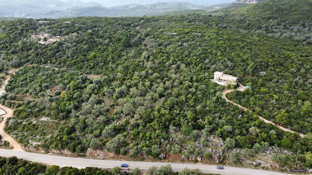 Αγροτεμάχια 22.000 τ.μ. πρός πώληση, Ν. Λευκάδας, Λευκάδα