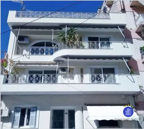 Building 215 sqm for sale, Piraeus, Chatzikiriakeio