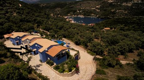 Villa 130sqm for sale-Lefkada » Apollonio