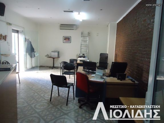 Office 63 sqm for rent, Thessaloniki - Center, Kamara