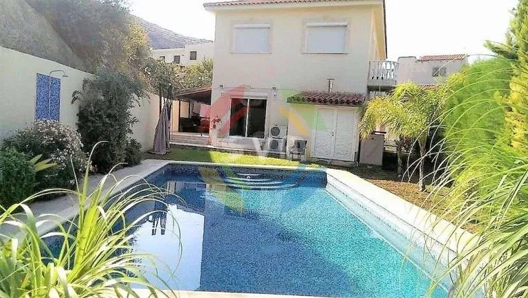 Villa 250 sqm for sale, Limassol