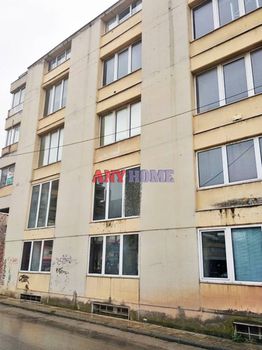 Επιχειρηματικό κτίριο 435 τ.μ. για ενοικίαση