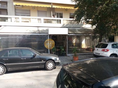 Store 220 sqm for sale