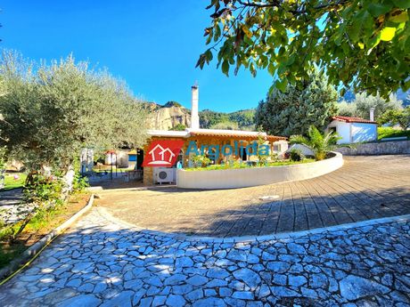 Μονοκατοικία 145τ.μ. για πώληση-Ευρωστίνη » Κουμαριάς
