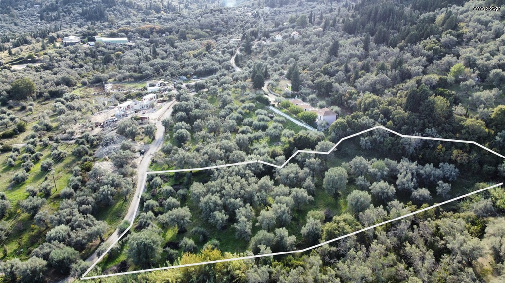 Αγροτεμάχια 5.670 τ.μ. πρός πώληση, Ν. Λευκάδας, Λευκάδα