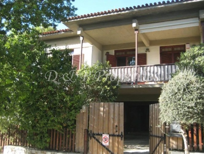 Μονοκατοικία 270 τ.μ. προς πώληση, Πολιτεία