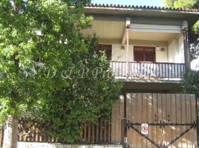 Μονοκατοικία 270 τ.μ. προς πώληση, Πολιτεία