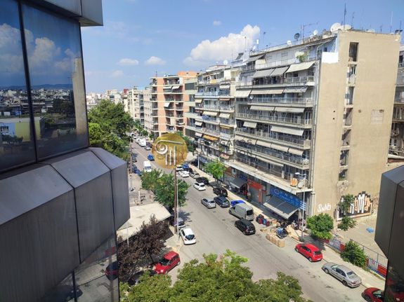 Office 43 sqm for rent, Thessaloniki - Center, Stathmos Ose