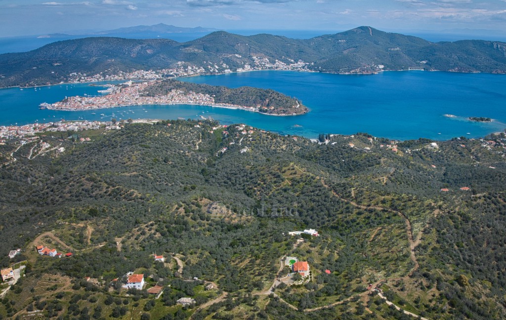 Αγροτεμάχια 6.000 τ.μ. προς πώληση, Γαλατάς Τροιζήνας