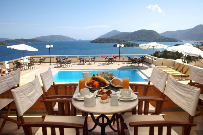 Business 1.000 sqm for sale, Lefkada Prefecture, Lefkada