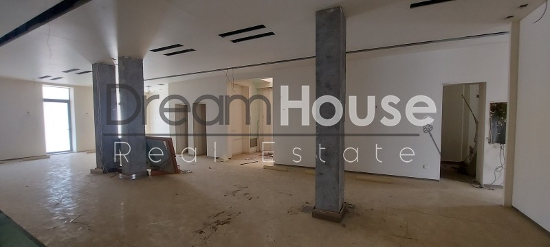 Επιχειρηματικό κτίριο 810 τ.μ. πρός ενοικίαση, Αχαΐα, Πάτρα