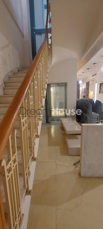 Επιχειρηματικό κτίριο 810 τ.μ. πρός ενοικίαση, Αχαΐα, Πάτρα