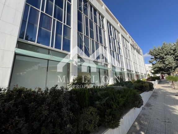 Business bulding 2.583 sqm for rent, Athens - North, Melissia