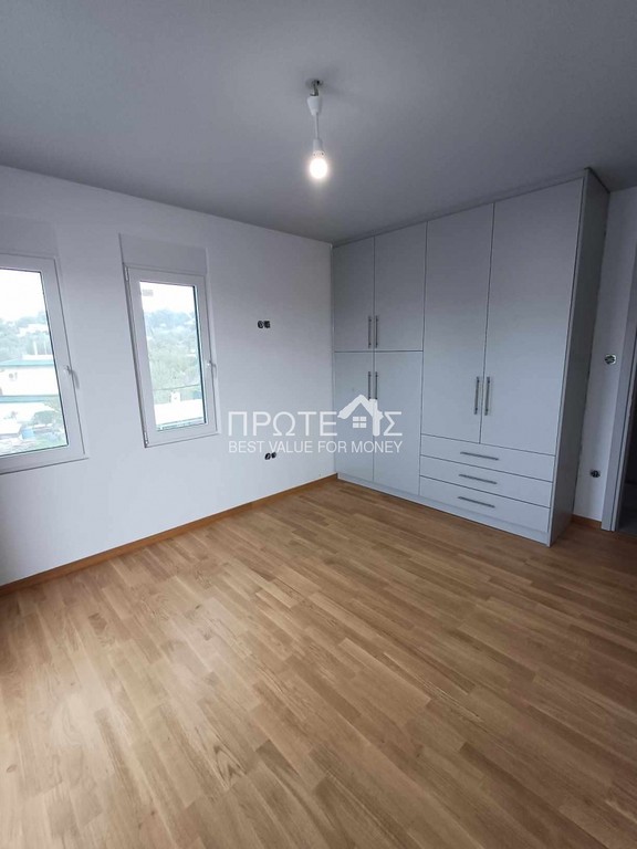 Μεζονέτα 160 τ.μ. πρός πώληση, Αττική - Υπόλοιπο, Ραφήνα