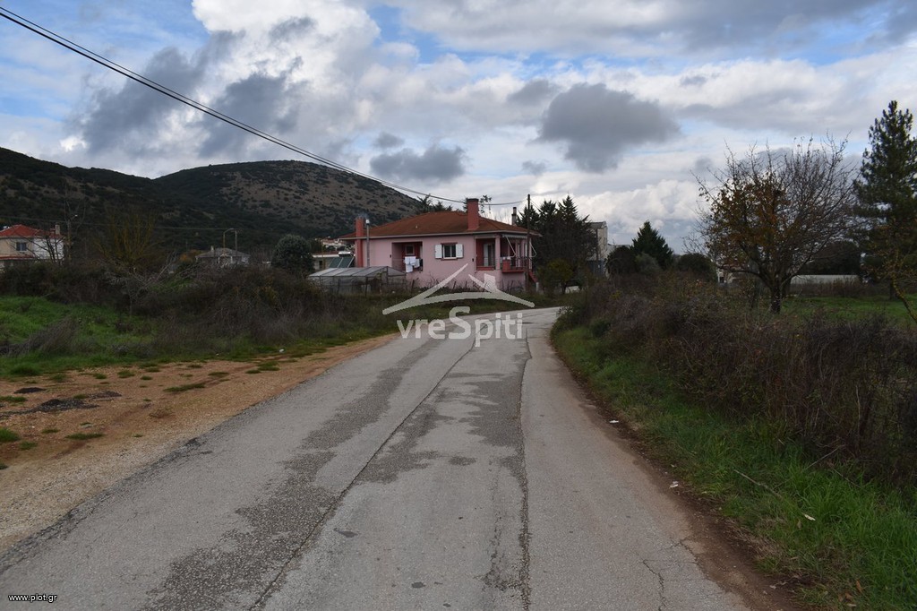 Οικόπεδο 640 τ.μ. προς πώληση, Πεδινή