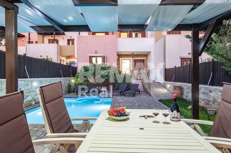 Villa 224 sqm for sale
