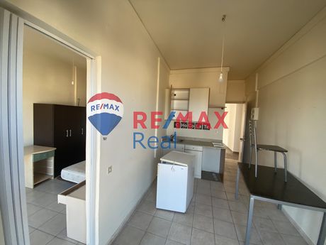 Hotel 1.700sqm for sale-Heraclion Cretes » Center
