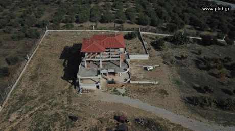Βίλλα 375 τ.μ. προς πώληση