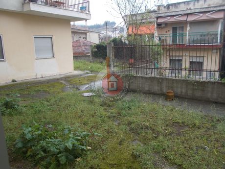 Διαμέρισμα 480 τ.μ. για πώληση