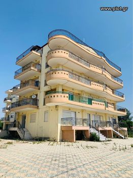 Apartment complex 650sqm for sale-Echedoros » Sindos